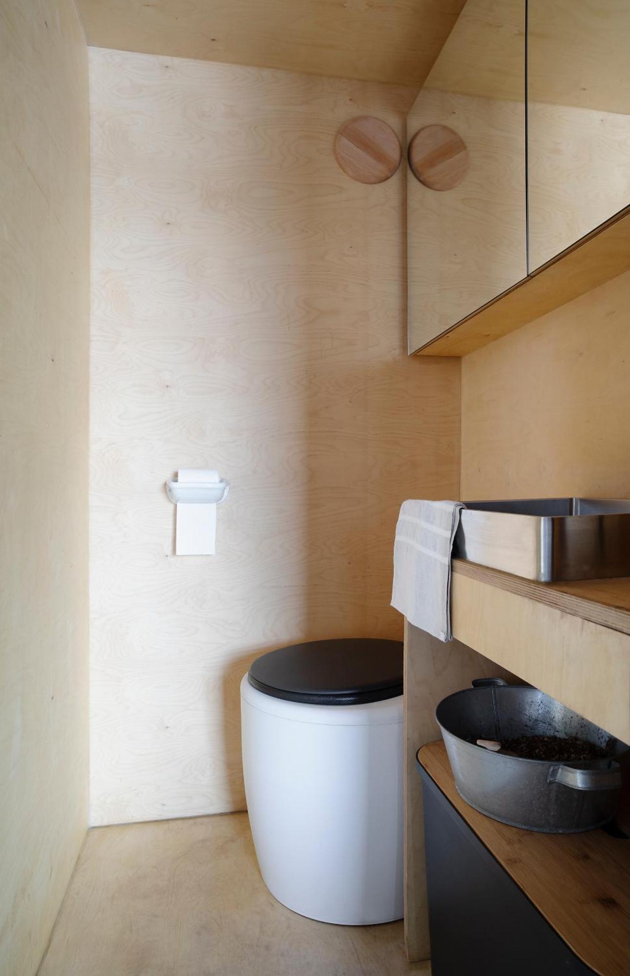 Gasthaus Majamaja Helsinki Off-Grid Retreat Exterior foto